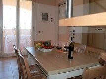 Alojamiento:&nbsp;Trilocale Mansardato 332m