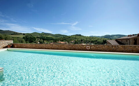 gaiole-suites-gaiole-in-chianti-multiproperty-suites-6-pool