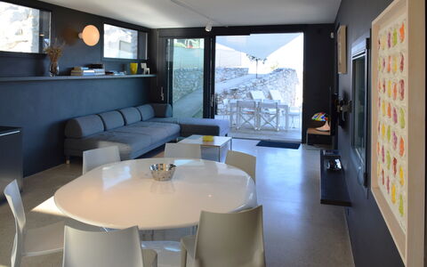 Casa Farfalla: Mueble, Diseño De Interiores, Sofá, Mesa, Silla, Suelo, Sala, Piso, Departamento, Casa