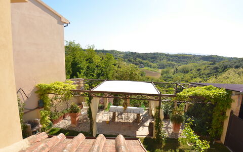 Al Colle Di Lari: Propiedad, Casa, Edificio, Habitación, Bienes Raíces, Villa, Hill Station, Arquitectura, Área Rural, Inmuebles
