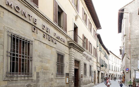 Appartamento Imperiale: Calle, By, Barrio, Arquitectura, Edificio, Asentamientos Humanos, Fachada, Ciudad, La Carretera, Infraestructura
