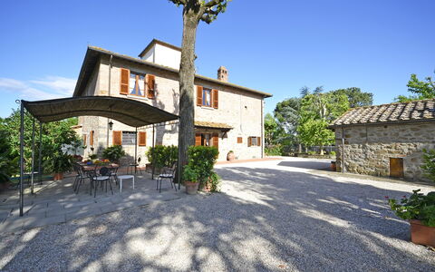 Casa i Pini: Propiedad, Edificio, Casa, Casa, Inmuebles, Barrio Residencial, Bienes Raíces, Arquitectura, Villa, Mansión