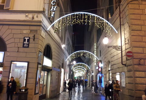 Guelfa House: Edificio, Arquitectura, Punto De Referencia, Ligero, By, Arco, Arcade, Encendiendo, Noche, Ciudad