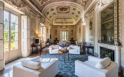 Galleria: Propiedad, Diseño De Interiores, Edificio, Habitación, Techo, Sala, Inmuebles, Mueble, Arquitectura, Casa