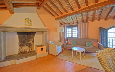 Montegufoni 11: Habitación, Propiedad, Edificio, Hogar, Casa, Sala, Mueble, Diseño De Interiores, Bienes Raíces, Casa