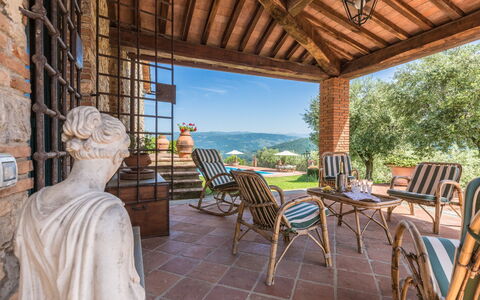 Villa Dell'angelo: Propiedad, Bienes Raíces, Habitación, Casa, Edificio, Porche, Casa, Inmuebles, Vacaciones, Cabaña