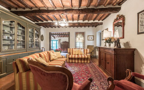 Villa Dell'angelo: Habitación, Propiedad, Mueble, Edificio, Diseño De Interiores, Techo, Casa, Sala, Bienes Raíces, Casa