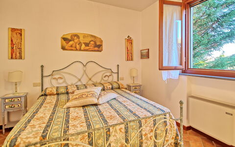 Casa Vasco: Habitación, Habitación, Propiedad, Mueble, Cama, Sábana, Marco De La Cama, Diseño De Interiores, Lecho, Bienes Raíces