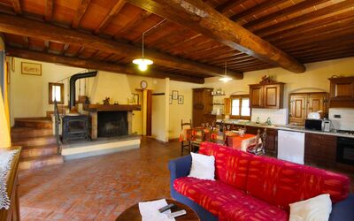 Terracotta: Propiedad, Habitación, Edificio, Sala, Mueble, Diseño De Interiores, Bienes Raíces, Haz, Casa, Casa