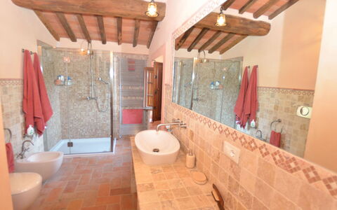 L'incanto: Propiedad, Habitación, Baño, Edificio, Suelo, Diseño De Interiores, Casa, Bienes Raíces, Casa, Techo