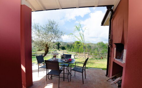 Ai Salici: Propiedad, Habitación, Casa, Bienes Raíces, Edificio, Casa, Patio Interior, Sombra, Árbol, Restaurante