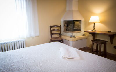 Alojamiento:&nbsp;Suite 208