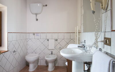 Alojamiento:&nbsp;Suite 209