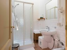 Alojamiento:&nbsp;Camera 202b