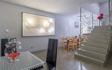 Villa Del Santo Bastiano: Habitación, Propiedad, Diseño De Interiores, Suelo, Mueble, Casa, Edificio, Pared, Sala, Bienes Raíces