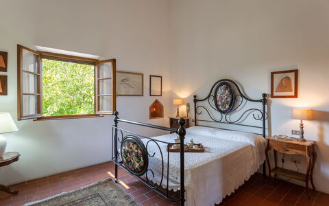 Casa La Rotta: Habitación, Cama, Habitación, Mueble, Propiedad, Marco De La Cama, Diseño De Interiores, Sábana, Edificio, Casa