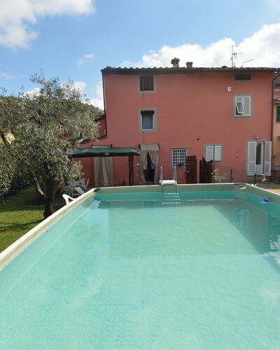 Casa Daniel: Propiedad, Piscina, Casa, Edificio, Bienes Raíces, Villa, Casa, Ocio, Barrio Residencial, Inmuebles