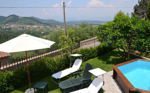 Casa Max: Piscina, Propiedad, Recurso, Casa, Hierba, Edificio, Eco Hotel, Bienes Raíces, Ocio, Villa