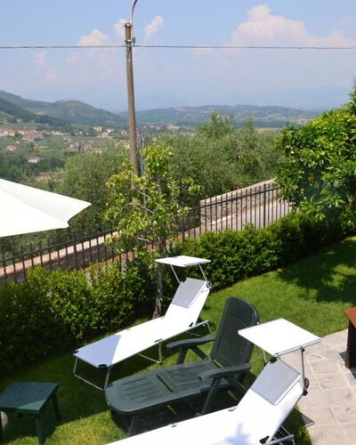 Casa Max: Piscina, Propiedad, Recurso, Casa, Hierba, Edificio, Eco Hotel, Bienes Raíces, Ocio, Villa