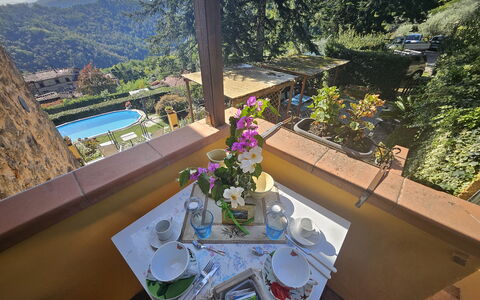 Il Nido: Piscina, Recurso, Eco Hotel, Manchas De Madera, Balcón, Hacienda, Hotel, Planta De Casa, Ciudad De Vacaciones, Villa