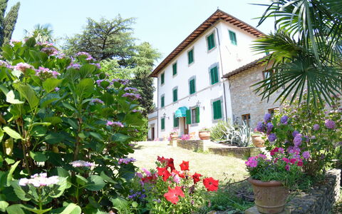 Villa Il Borghetto: Flor, Propiedad, Planta, Casa, Jardín, Botánica, Edificio, Bienes Raíces, Casa, Primavera