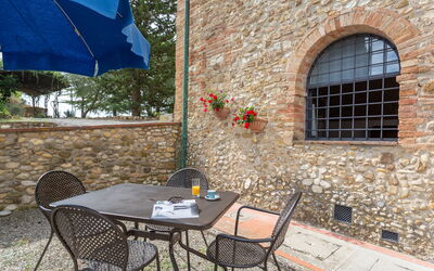 querceto-apartements-tvrn-val-di-pesa-multiproperty-bilo-4-dehors