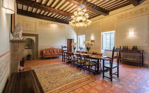 Villa Ivana - Cortona: Propiedad, Edificio, Habitación, Diseño De Interiores, Inmuebles, Techo, Mueble, Suelo, Bienes Raíces, Casa