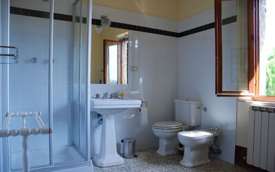 agriturismo-cabbiavoli-chianti-multiproperty-casa-guardia-bathroom