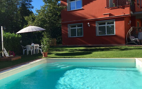 Borgo Di Zacco: Piscina, Propiedad, Casa, Casa, Bienes Raíces, Ocio, Edificio, Barrio Residencial, Patio Interior, Villa