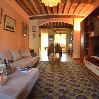 San Michele: Habitación, Propiedad, Edificio, Diseño De Interiores, Techo, Bienes Raíces, Mueble, Sala, Casa, Vestíbulo