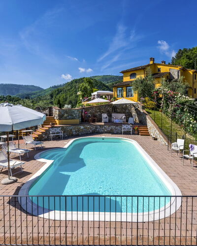 Villa Solaria: Piscina, Propiedad, Recurso, Bienes Raíces, Inmuebles, Edificio, Vacaciones, Ciudad De Vacaciones, Casa, Ocio