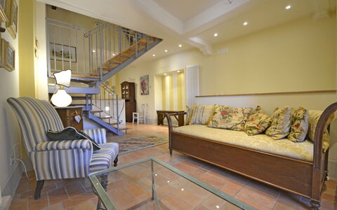 Appartamento Maccari: Habitación, Propiedad, Mueble, Diseño De Interiores, Sala, Techo, Edificio, Bienes Raíces, Suelo, Habitación