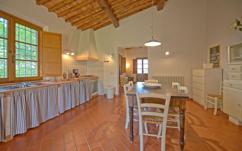 Casa Legoli: Habitación, Propiedad, Edificio, Suelo, Suelos De Madera, Mueble, Madera Dura, Bienes Raíces, Casa, Techo