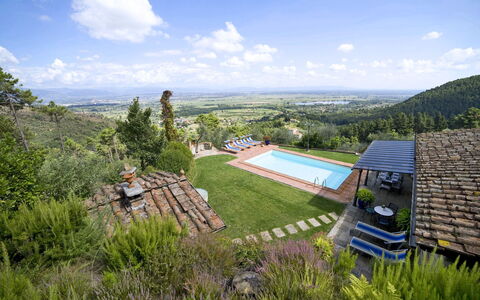 Al Mennucci: Propiedad, Paisaje Natural, Hierba, Área Rural, Casa, El Terreno Del Lote, Cabaña, Bienes Raíces, Árbol, Paisaje