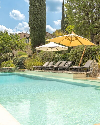 Camporempoli: Piscina, Arbusto, Jardín, Fuente De Agua, Paisajismo, Eco Hotel, Recurso, Inmuebles, Hacienda, Patio Interior