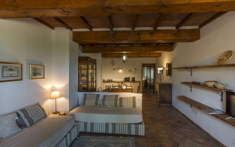 Alle Fornaci: Propiedad, Habitación, Edificio, Techo, Diseño De Interiores, Casa, Haz, Mueble, Suelo, Arquitectura