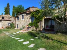 villa-borgo-del-falcone-sodo-villa-external