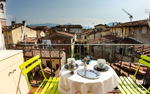 Sinidio: Propiedad, By, Edificio, Turismo, Vacaciones, Casa, Restaurante, Arquitectura, Bienes Raíces, Techo