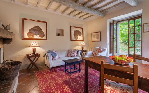 Casa Di Lilli: Mueble, Pared, Piso, Diseño De Interiores, Suelo, Techo, Casa, Silla, Habitación, Sala