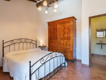 borghigiana-parrino-san-miniato-multiproperty-festa-bedroom