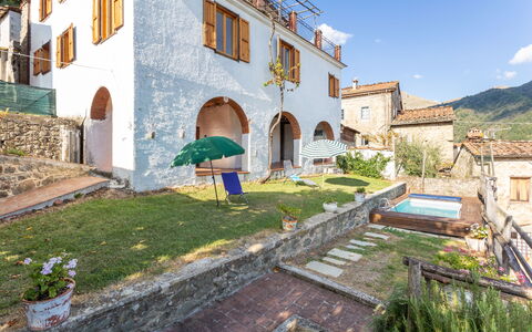 Casa Alice: Propiedad, Edificio, Casa, By, Barrio, Arquitectura, Bienes Raíces, Cielo, Barrio Residencial, Vacaciones