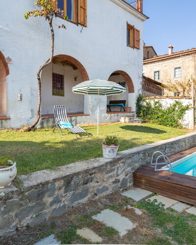 Casa Alice: Propiedad, Edificio, Casa, Bienes Raíces, Piscina, Barrio Residencial, Villa, Inmuebles, Hacienda, Patio Interior