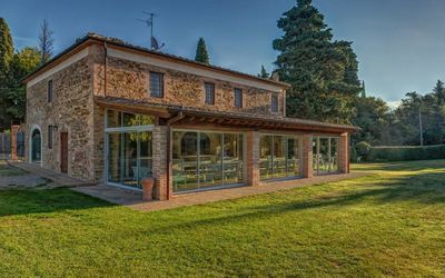 La Rimessa - Montaione, Toscana, Italia - Fienile