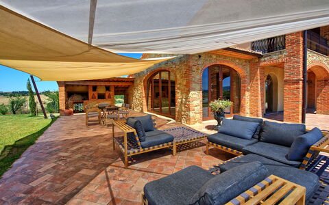 Villa Massimiliano: Propiedad, Habitación, Casa, Edificio, Bienes Raíces, Casa, Inmuebles, Mueble, Patio, Sala