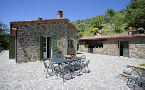 Villa Sole: Mueble, Cielo, Mesa, Propiedad, Planta, Silla, Edificio, Árbol, Encendiendo, Arquitectura