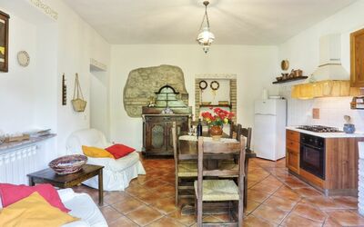 Spiga: Mueble, Gabinetes, Marco, Mesa, Encendiendo, Madera, Planta De Casa, Diseño De Interiores, Sala, Cajón