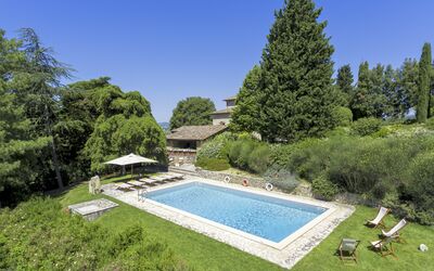 Villa Agresto - San Regolo, Toscana, Italia