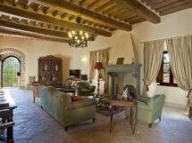 Antico Castello Delle Leggende