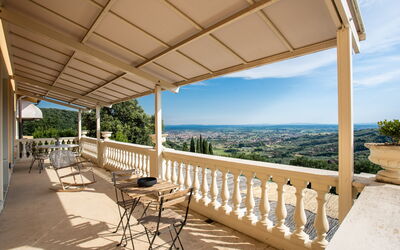 Villa Alfresco