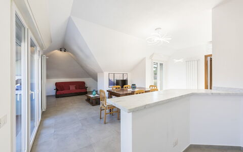 Casa Serchio: Mueble, Mesa, Sofá, Edificio, Salón, Madera, Diseño De Interiores, Arquitectura